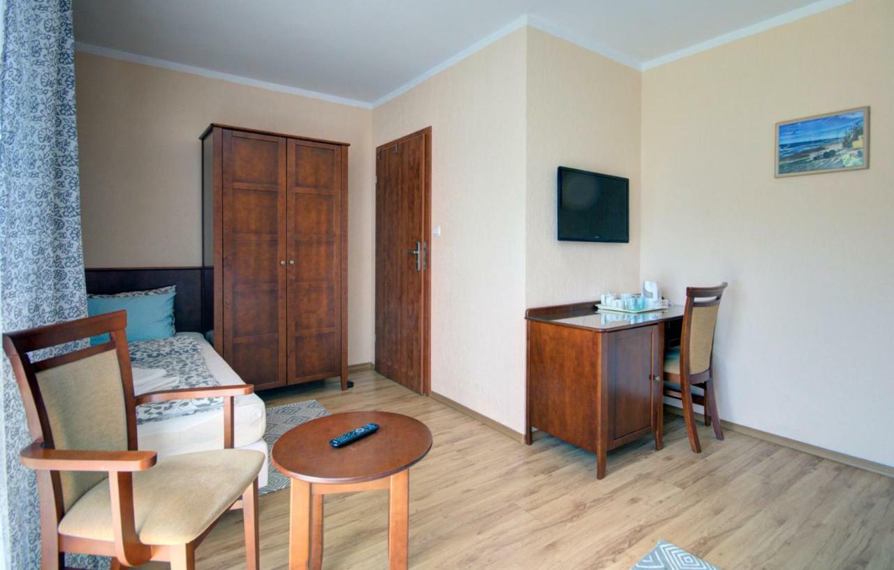 Pensjonat Kaszubianka Ustronie Morskie Extérieur photo